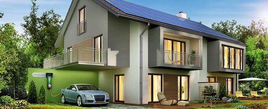 Einfamilienhaus mit Carport und Smart Home-Ladestation für Elektroauto | © AdobeStock_159205532